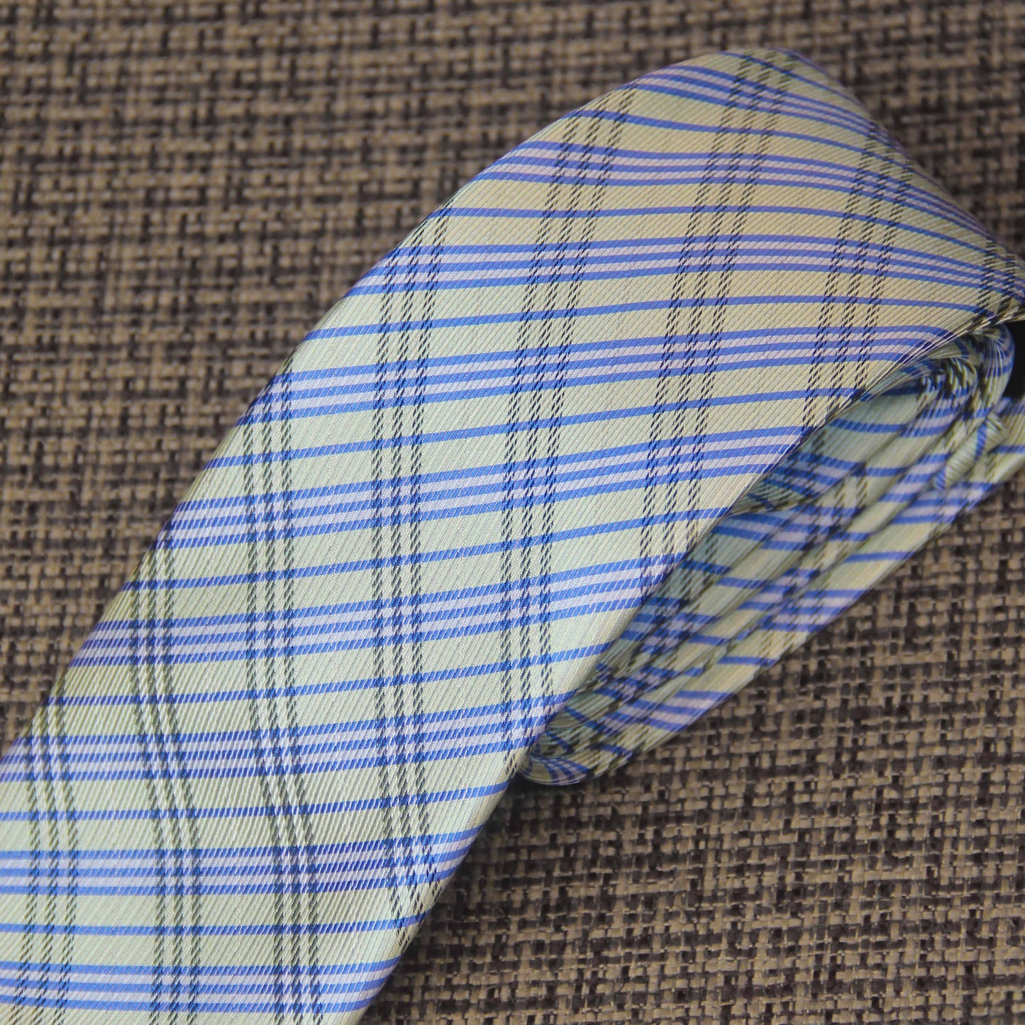 Yellowish Cross Bar Tie