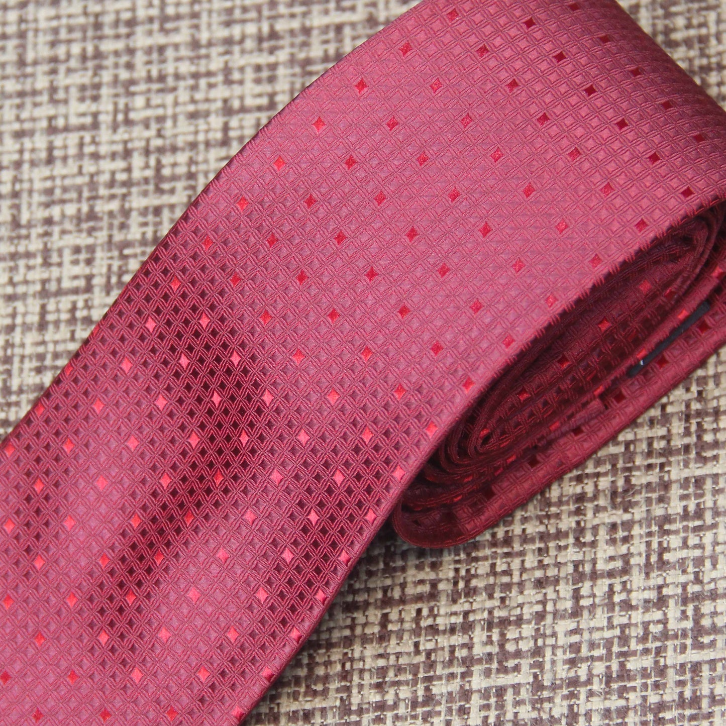 Red Multiple Ball Print Tie