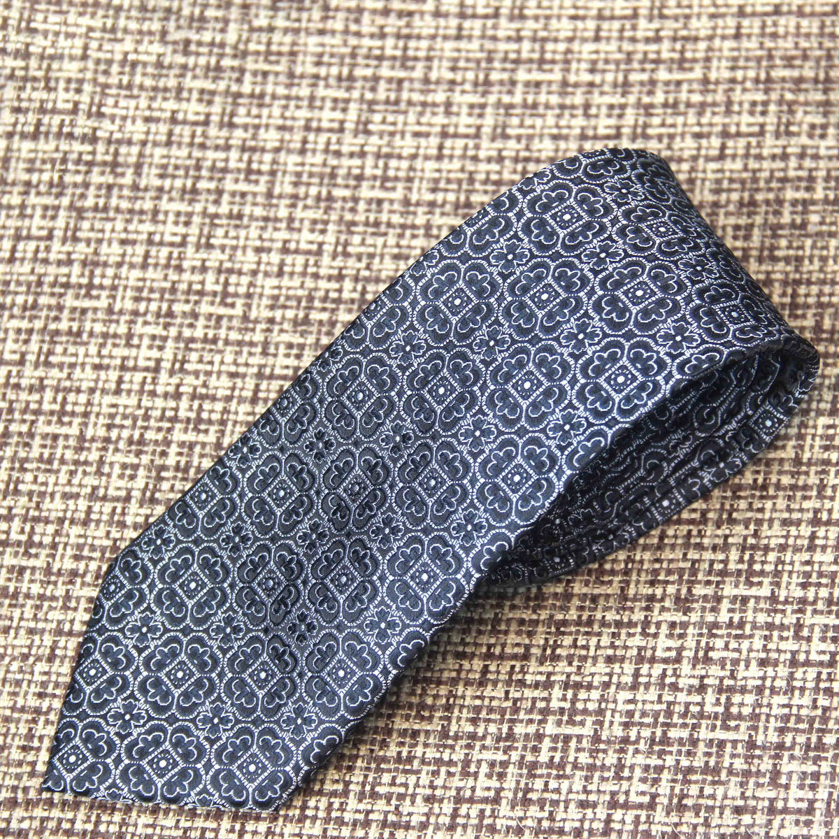 Hidden Pattern Tie Black Structured Pattern Tie – BBDHAKA