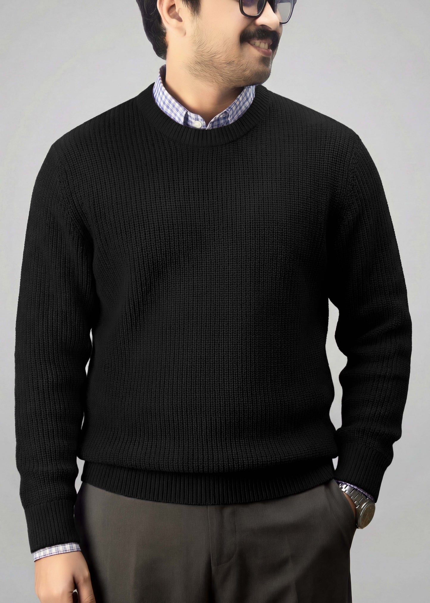 Z Black Round Neck Sweater (TOP SELLING)